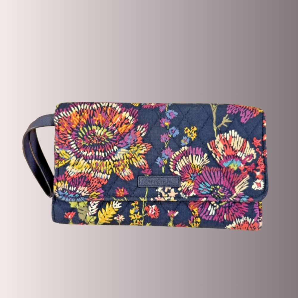 Vera Bradley Midnight Wildflowers Wallet Wristlet Magnetic Tri Fold Retired